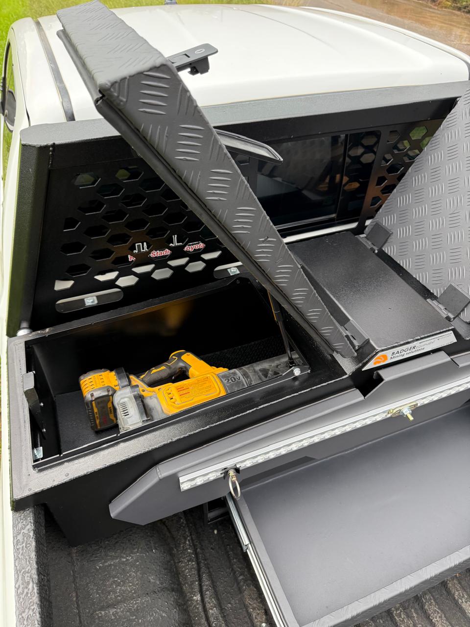 Badger Load Bin Tool Box and Slider