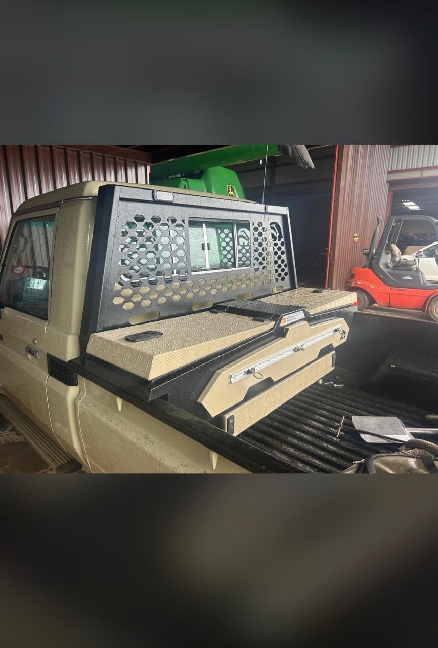 Badger Load Bin Tool Box and Slider