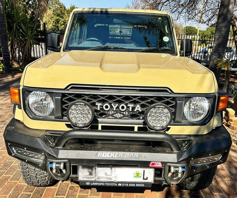 TOYOTA LANDCRUISER 70 SERIES 2024 (MY24) to CURRENT (Pick up or Station Wagon) – ROCKER FRONT BUMPER REPLACEMENT BULLBAR BAR WITH LOW LOOP