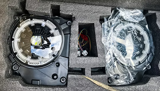 Land Cruiser Headlight for LC76