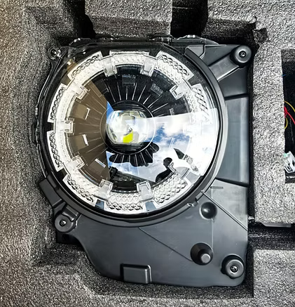 Land Cruiser Headlight for LC76