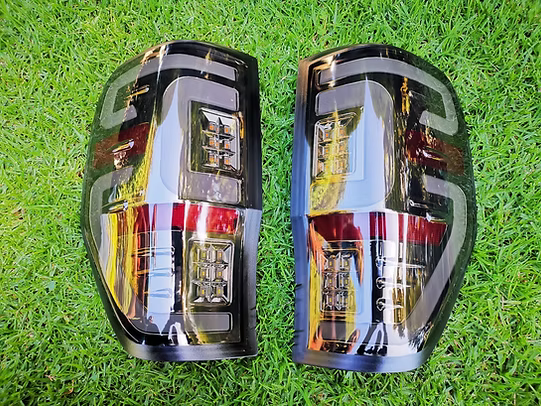 Ford Ranger LED Running Tail Light - Dynamic Welcome Smoke Lens