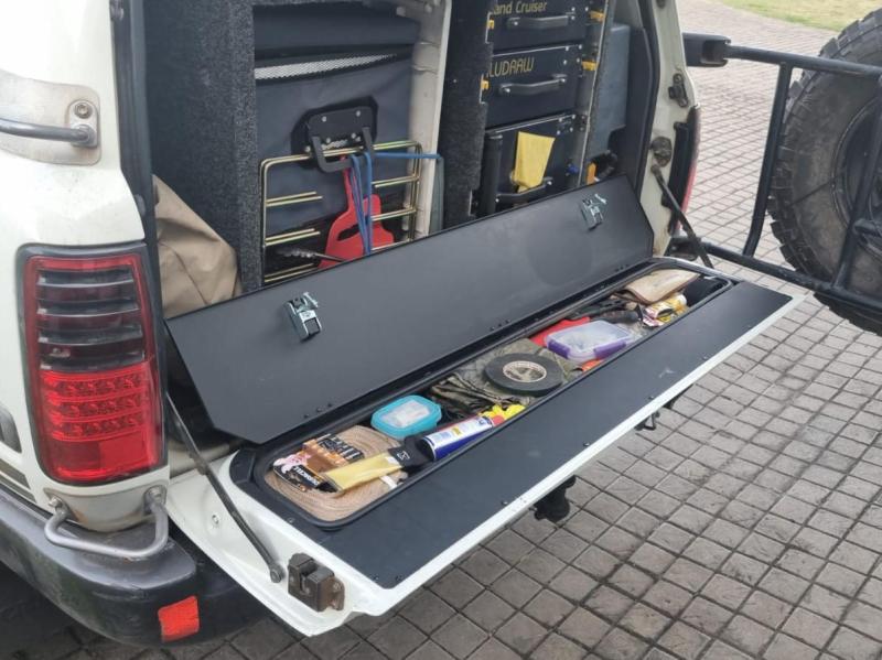 UBA Tailgate Insert Isuzu Dmax 2013-2021