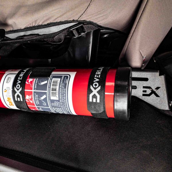 Fire Extinguisher Mount Set [Land Cruiser 76 / 79 DC]