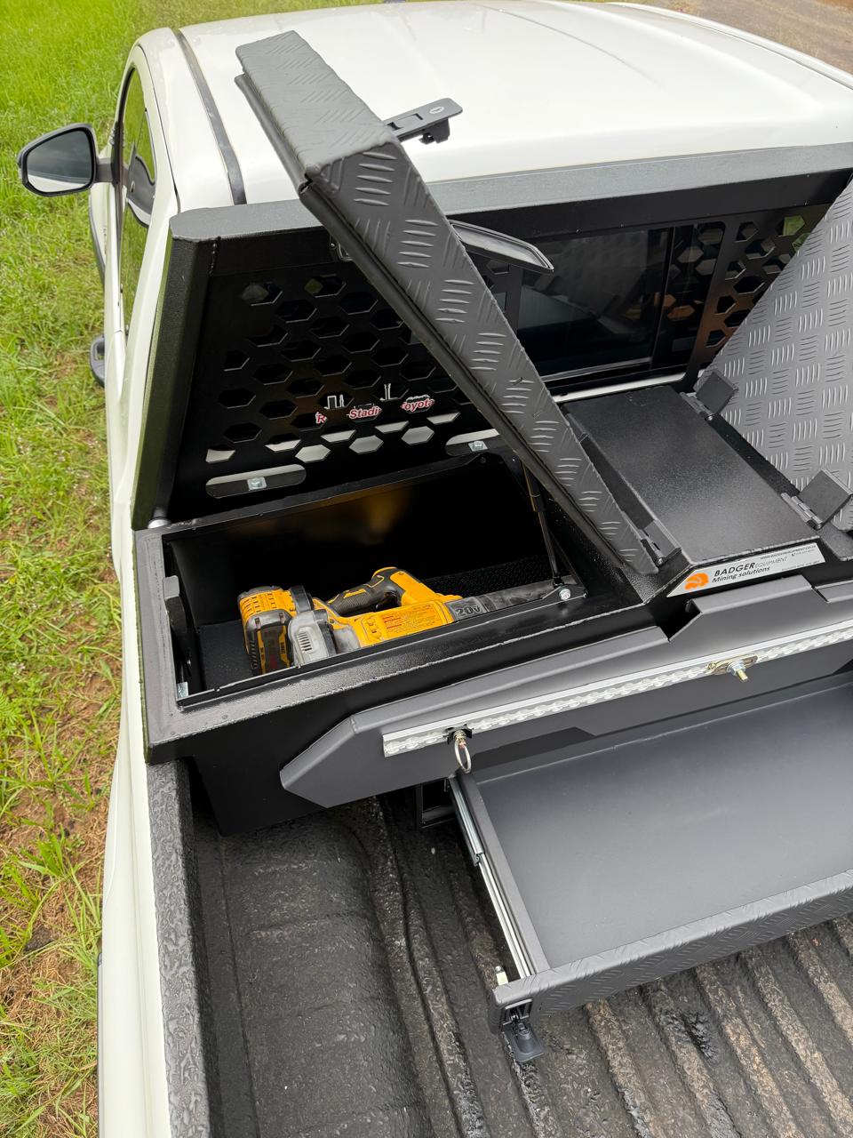 Badger Load Bin Tool Box and Slider