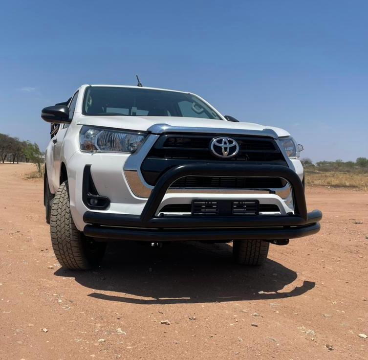 Hilux Henco Nudgebar