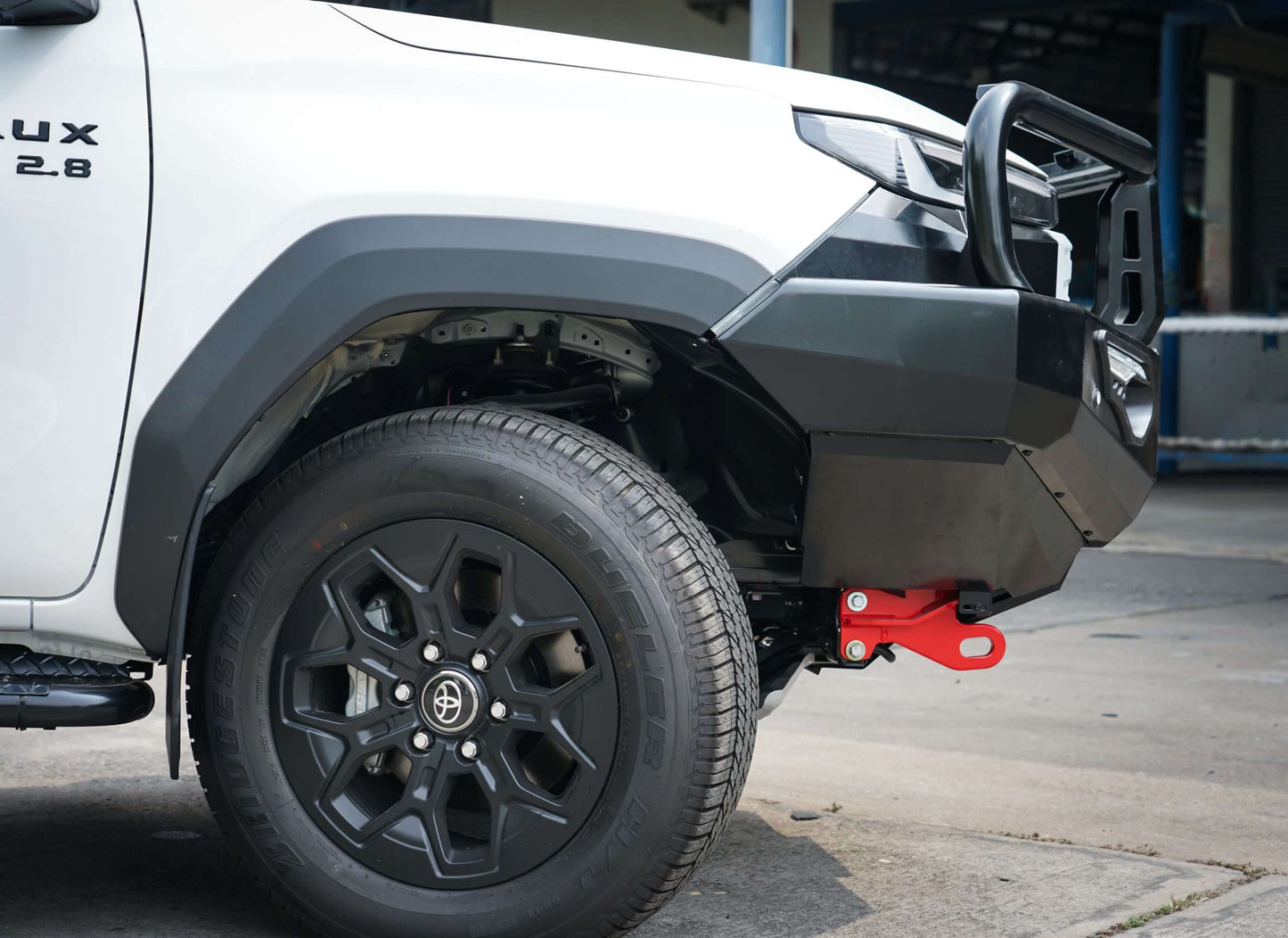 MCC POST TYPE PHOENIX FRONT BUMPER REPLACEMENT BULLBAR FOR TOYOTA HILUX TRAVO GD6 2026 NEW MODEL
