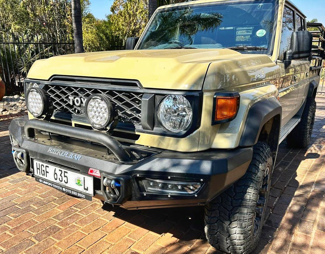 MCC Post Type Front Bumper Replacement Bullbar for LandCruiser 70 79 Series MY24 2024+