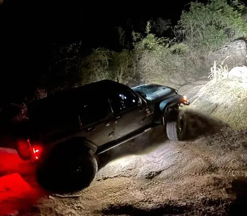 JL 4Dr LED Side Step