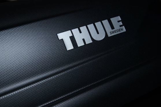 THULE Pacific (M) Black Aeroskin Roof Box